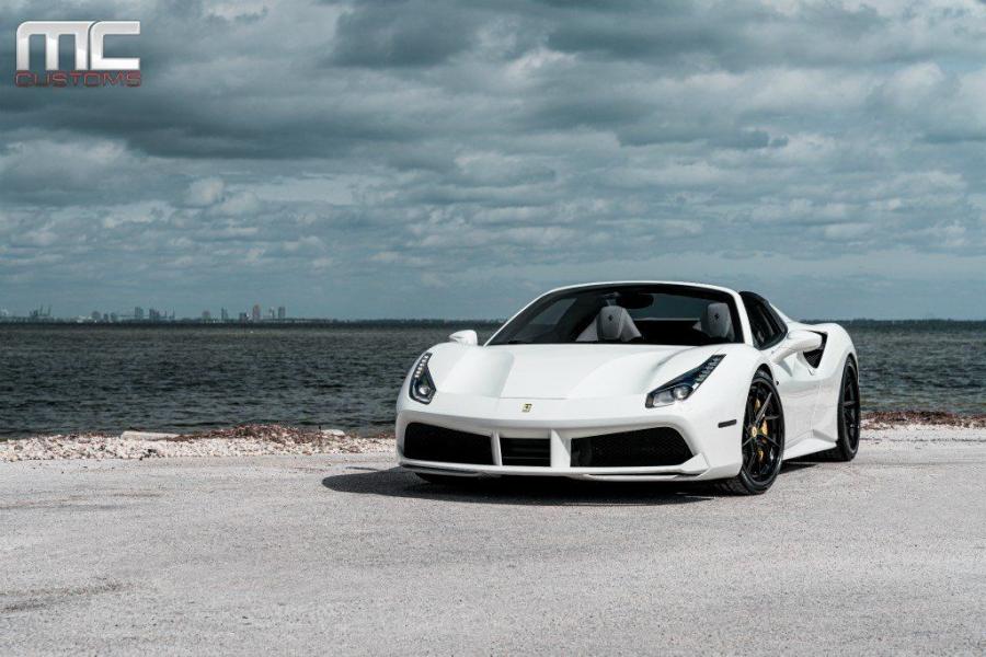  Ferrari 488 Spider White by MC Customs 2018 года  (фото 7 из 12)